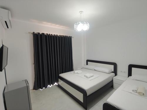 Deluxe Triple Room image 10