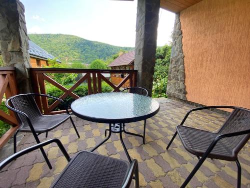Barvinok Karpat - Accommodation - Yaremche