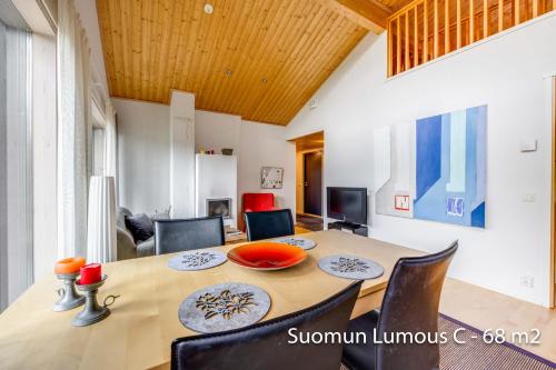 Holiday Apartments Suomun Lumous