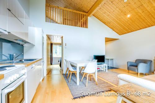 Holiday Apartments Suomun Lumous