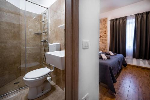Rooms with free parking, Pula (foto 4)