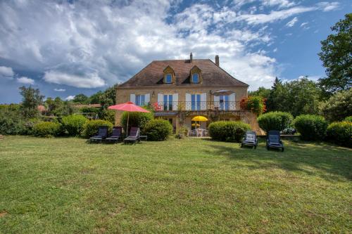 Propriété avec piscine de 2 à 9 personnes, Gîte De Saint Donat, - Location saisonnière - La Roque-Gageac