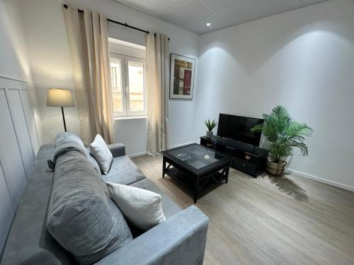 Apartamento Nebro Luna, En El Corazon De Cadiz - Cadice