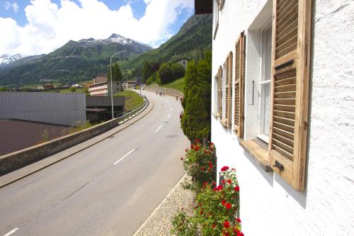 Vistas, Chalet Cuore delle Alpi in Airolo