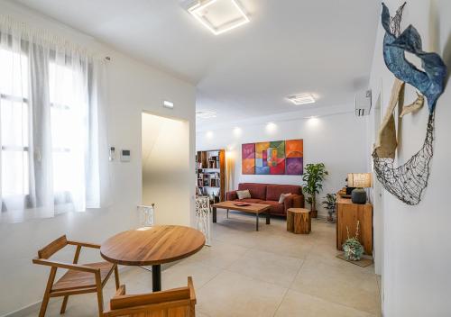 Ad Oriente, La Maddalena (foto 11)