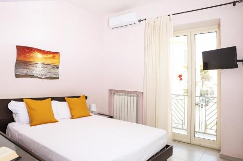  Metro Solfatara Apartment by Wonderful Italy, Ferienwohnung in Pozzuoli