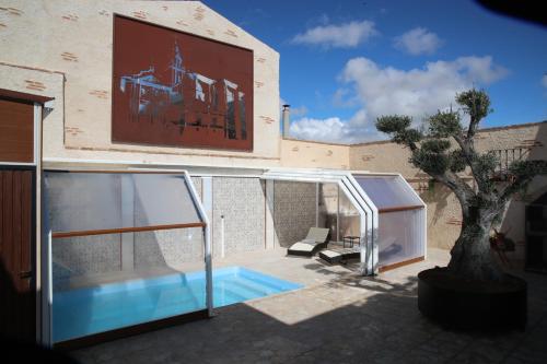 Peldbaseins, CASA RUINA in Nava del Rey