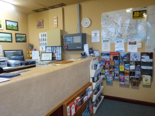 入口, 大中央汽车旅馆 (Grand Central Motel) in 甘比尔山