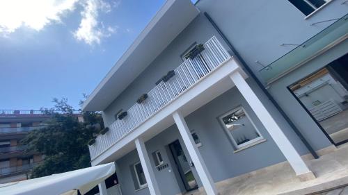 Grey House Guest House Luxury 3