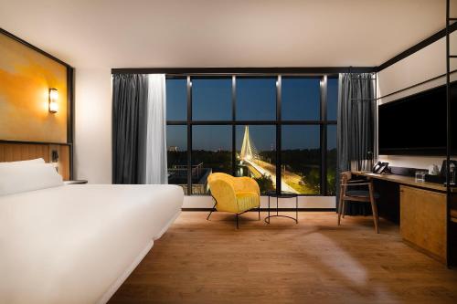 room detail thumbnail 0