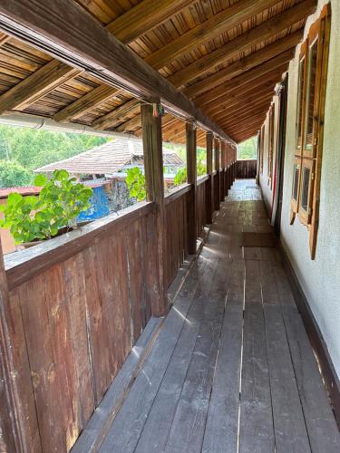 Вила Чевермето in Ruhovtsi