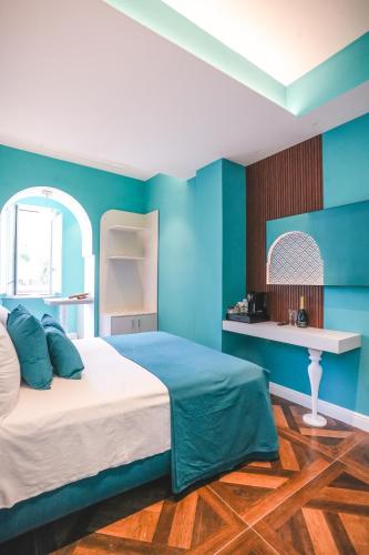 Double or Twin Room image 2