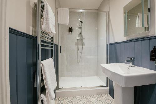 Miresfield Farm Bed & Breakfast - 화장실