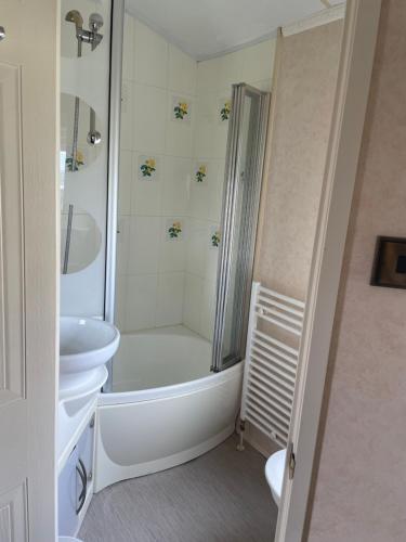 Amazing holiday home with sea views gîte à louer Church Point