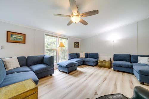 North Carolina Home Near Mountain Biking and Fishing in Pisgah Forest, USA