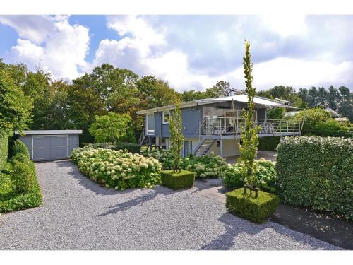 Villa in Kamperland with Private Garden