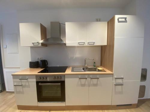 廚房, Apartment S&A in 霍爾茨基興