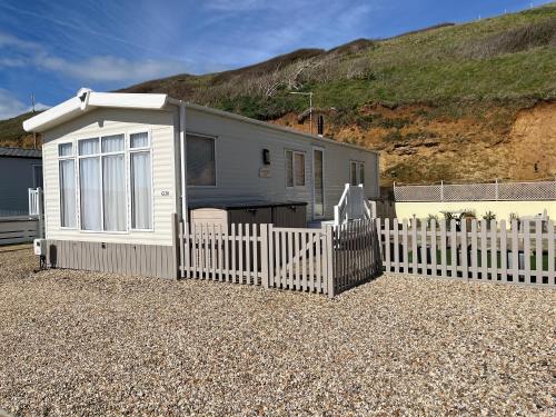 Static Caravan on the Jurassic coast at Freshwater Beach Holiday Park