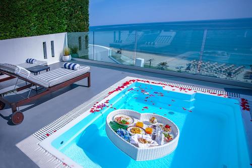 477663551 Panorama Suites & Spa - Adults Only