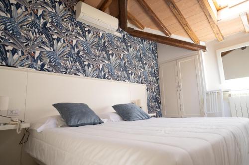Hotel Bellonda Room Type - Double Room - Attic