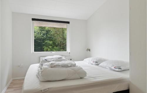  Beautiful Apartment In Fur With Wifi And 2 Bedrooms in Fur