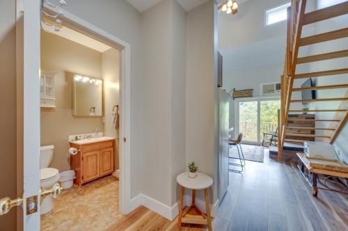 Lincoln Condo with Resort Amenities and Mountain Views