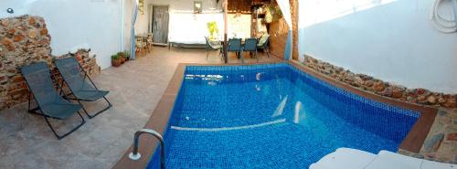 Zwembad, Casa Rural Abuela Maxi in Riolobos