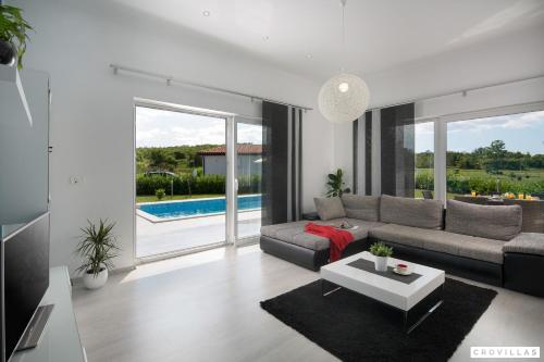 Létesítmények, Deep Blue in Labin with 3 bedrooms and 2 bathrooms in Rogocana