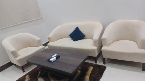 Quiet Rooms 7 Serviced Apartments in اليرموك