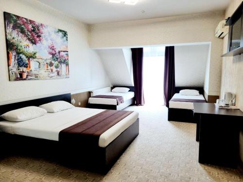 TipTop Hotel - image 6