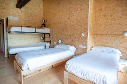 Double or Twin Room with Mountain View