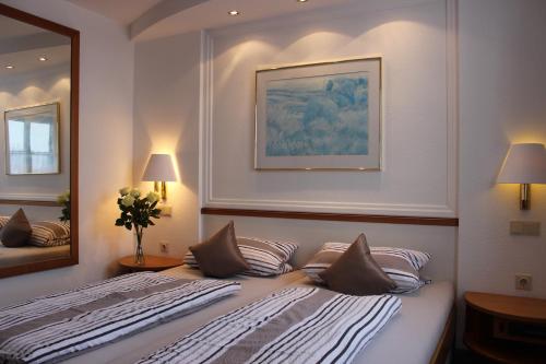 陶爾米納比薩餐廳旅館 (Ristorante Pizzeria Pension Taormina) in 羅斯豪普滕