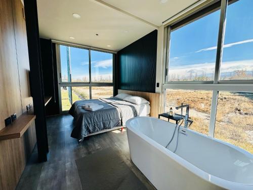Deluxe Double Room with Bath