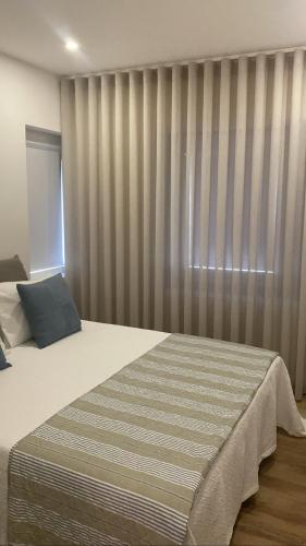 3 bedrooms, 4 beds