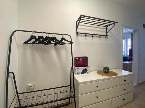 One-Bedroom Apartment image 6