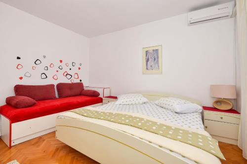 One-Bedroom apartment Standard image 10
