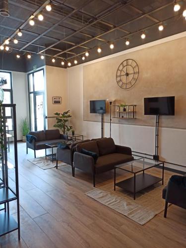 ห้องส่วนกลางสำหรับนั่งเล่น/ดูทีวี, Albergue HR in ซาเรีย