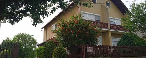  Globus Guesthouse, Vendégház in Sormás