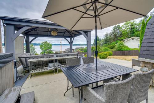 Puget Sound Cabin with Hot Tub and Water Views!