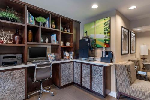 Business center, Best Western Carmels Town House Lodge in Carmel By The Sea (CA)