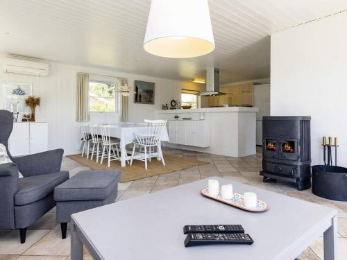  Holiday Home Kallesensvej in Blåvand