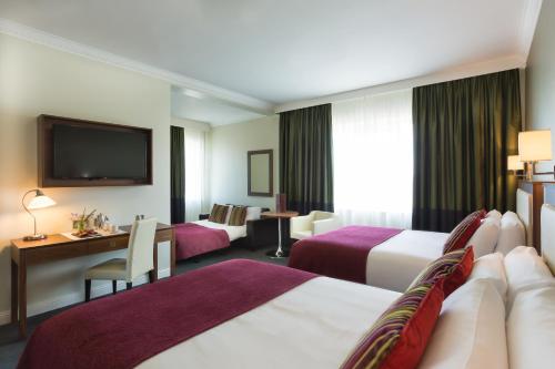Rochestown Park Hotel - image 4
