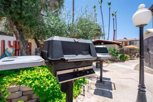 225 Fully Furnished, WiFi Included 225 Fully Furnished, WiFi Included