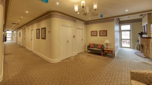 บริการและสิ่งอำนวยความสะดวก, Royal Exchange Hotel in โบรคเค่นฮิลล์