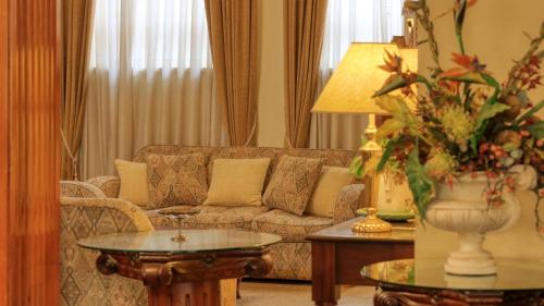 ผับ/เลาจน์, Royal Exchange Hotel in โบรคเค่นฮิลล์