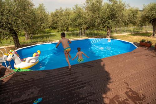 Swimming pool, Villa Ninetta in Bucchianico