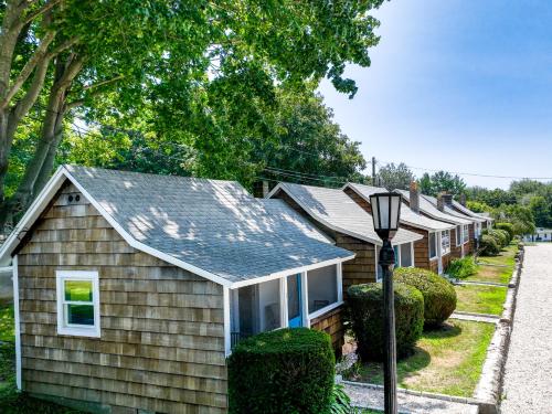 477763537 Marina Bay Cottages