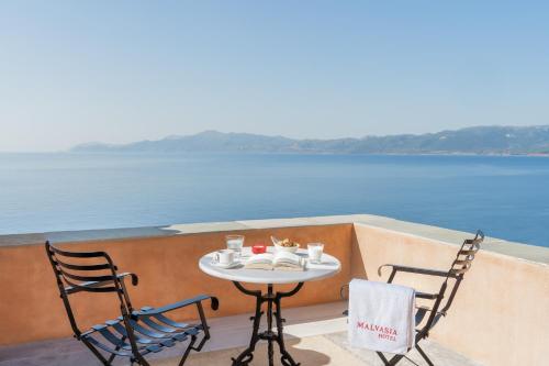 陽台/露台, Bastione Malvasia Hotel (ex New Malvasia) in 莫奈姆瓦夏