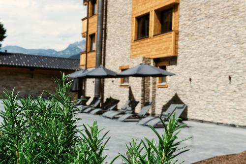 Chalet with two Balconies and Mountain View