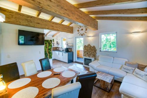  AusZeit Steiraland Penthouse 9 mit großen Balkon und Parkplatz in Leoben